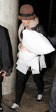 th_46338_celebrity_paradise.com_TheElder_BlakeLively2011_03_23_arrivingatLAX3_122_137lo.jpg