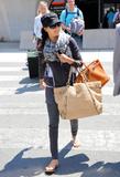 th_08722_celebrity_paradise.com_TheElder_EvaLongoria2011_06_15_AtDullesAirportinWashington3_122_157lo.jpg