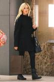 th_30915_Celebutopia-Ashley_Tisdale_shopping_with_her_mother_in_Los_Angeles-02_122_21lo.jpg