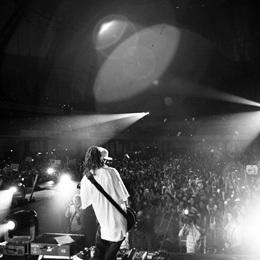 image hosted by ImageVenue.com