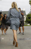 th_03196_Reese_Witherspoon_Out_for_Lunch_in_Brentwood_October_22_2012_083_122_242lo.jpg