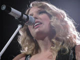 taylor swift hot and sxy performance