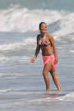 th_20543_KUGELSCHREIBER_Christina_Milian_hangs_out_on_the_beach_with_friends153_122_418lo.JPG