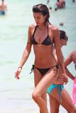th_60943_Elisabetta_Canalis_in_bikini_on_beach_in_Miami_CU_ISA_050708_73_122_448lo.jpg