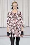 th_34801_Chanel_Paris_Haute_Couture_Spring_Summer_2007_0004_122_518lo.jpg