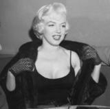 th_94684_MarilynMonroe_HassanThePalmReader_Nov-1954_01_122_85lo.jpg