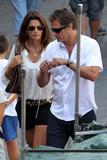 http://img181.imagevenue.com/loc45/th_16951_Cindy_Crawford_Candids_on_Vacation_in_Venice_August_31_2011_04_122_45lo.jpg